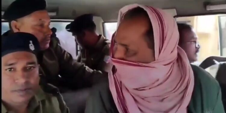 धनबाद ACB ने एएसआई को 10 हजार रिश्वत लेते रंगे हांथ किया गिरफ्तर