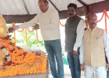 श्यामल चक्रवर्ती की शहादत दिवस पर हज़ारों लोगों ने दी श्रद्धांजलि