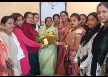 पोषण सखी प्रतिनिधि मंडल पुनः बहल की मांग को लेकर विभागीय मंत्री बेबी देवी से की मुलाकात