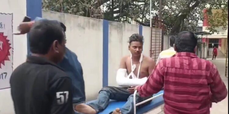 आउटसोर्सिंग कंपनी में वर्चस्व को लेकर सिंह मेंशन और रघुकुल समर्थक भिड़ युवक को लगी गोली