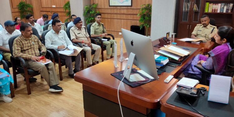 उपायुक्त की अध्यक्षता में की गई कारा सुरक्षा समिति की बैठक