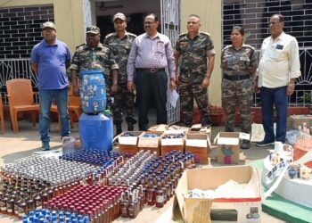 गोबिंदपुर थाना क्षेत्र से  20 पेटी अंग्रेजी शराब, 30 लीटर स्प्रिट बरामद