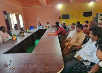 आईआईटी आईएसएम संकाय सदस्यों ने जामताड़ा के सुदूरवर्ती गांव में चलाया वैज्ञानिक जागरूकता अभियान