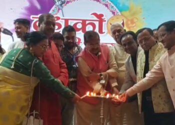 हिंदी साहित्य विकास परिषद की कवि सम्मेलन, ख्याति प्राप्त कवियों ने लोगो को गुदगुदाया