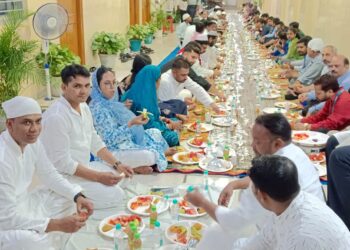 एशियन अस्पताल परिसर में इफ्तार का आयोजन, अच्छे हेल्थ–वेल्थ और अमन चैन की मांगी  दुआ