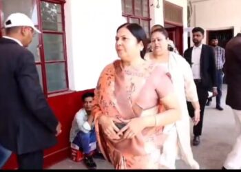 धनबाद के बहुचर्चित सुरेश सिंह हत्याकांड मामला , धनबाद कोर्ट में पत्नी और बेटे ने दी गवाही