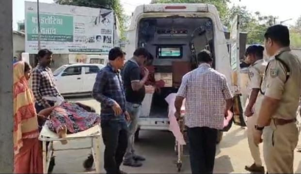 साहिबगंज के राजमहल में एसिड अटैक, सो रहे चार लोगो झुलसे,, पुलिस कर रही जांच, धनबाद रेफर