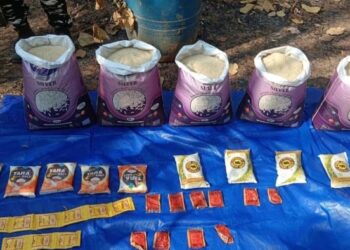 चाईबासा पुलिस को मिली बड़ी सफलता, तीन IED बम किया बरामद