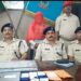 धनबाद साइबर पुलिस को मिली बड़ी सफलता, साइबर अपराध करते युवक गिरफ्तार, कई सामान बरामद
