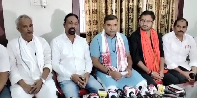 धनबाद लोकसभा प्रत्याशी ढुल्लू महतो 30 अप्रेल को 11बजे करेंगे नामांकन, कई बड़े नेता रहेंगे उपस्थित, गोल्फ ग्राउंड में होगी सभा