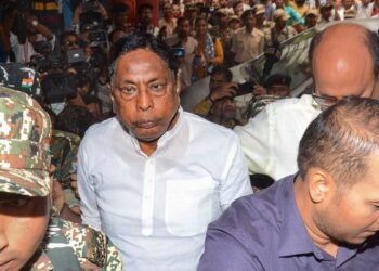 ED को मिला आलमगीर आलम का 6 दिन तक रिमांड, कल ही ED ने मंत्री को पुछताछ के बाद किया था गिरफ्तार