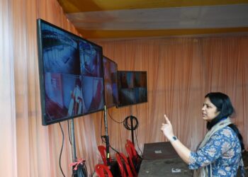 जिला निर्वाचन पदाधिकारी ने की काउंटिंग पूर्व की व्यवस्थाओं की समीक्षा