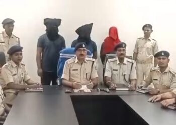 अपराधिक घटना को अंजाम देने से पहले  पुलिस ने हाथियार के साथ 3 शातिर अपराधी किया गिरफ्तार 