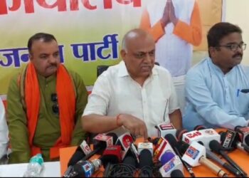 धनबाद के निर्वर्तमान मेयर चंद्रशेखर अग्रवाल ने भाजपा और अपने कार्यकाल के कार्यों को।गिनाया, जेएमएम सरकार पर साधा निशाना