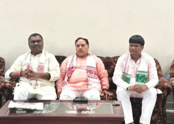 भाजपा की धनबाद लोकसभा स्तरीय हुई बैठक, प्रदेश संगठन महामंत्री, प्रतिपक्ष के नेता रहे मौजुद, कहा भारी बहुमत से होगी जीत