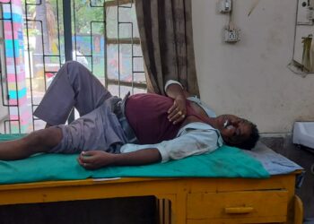 लोदना के बरारी में ओबी की चपेट में आने से बीसीसीएल कर्मी झुलसा, गंभीर