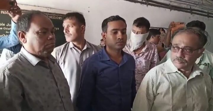 पश्चिम बंगाल कोयला घोटाला: CBI ने ECL के पूर्व जीएम समेत 2 लोगों को किया गिरफ्तार