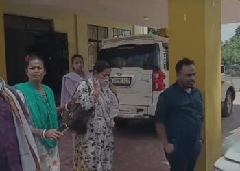 सरायकेला में LRDC कार्यालय के महिला क्लर्क को ACB ने रिश्वत लेते किया गिरफ्तार