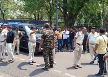 कांग्रेस नेता कालीचरण यादव पर हमला जमकर की गई मारपीट, की गई फायरिंग, गंभीर रूप से घायल 