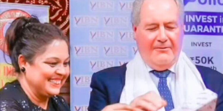 धनबाद की बेटी पत्रकार प्रीति पूजा लंदन चुनाव में बाॅब ब्लैकमन का कर रही प्रचार