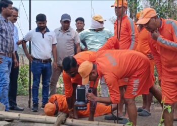 बीसीसीएल के बंद चानक में गिरा युवक को 48 घंटे बाद भी नही निकाला जा सका, निकालने में सुबह से लगी थी एनडीआरएफ की टीम