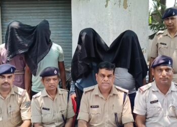 पुलिस की विशेष टीम ने एक बार फिर पांच बाइक किया जब्त, चार बाइक चोर गिरफ्तार
