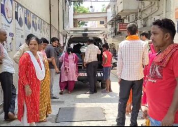 पाटलिपुत्र नर्सिंग होम में इलाज के दौरान महिला की मौत, परिजनो ने अस्पताल प्रबंधन पर लापरवाही का आरोप लगा जमकर हंगामा
