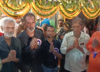 बरमसिया श्री श्री शनि देव महाराज मंदिर में धूमधाम से मना 23 वां वर्षगांठ