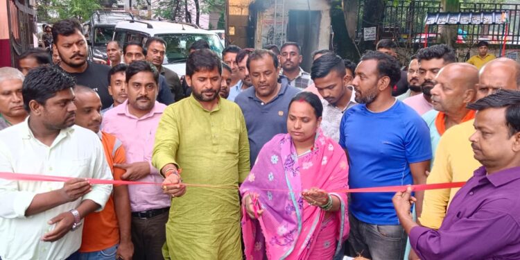 जिला परिषद मैदान में दुबई थीम पर आधारित मेला का हुआ उद्घाटन,