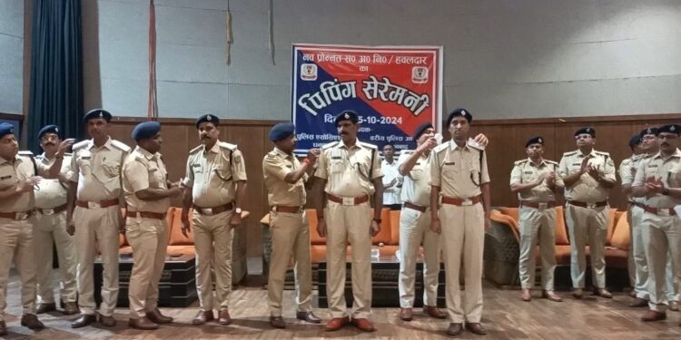 250 आरक्षियों को ASI,एक को SI और तीन को इंस्पेक्टर मे मिली प्रोनत्ति,एसएसपी ने दी सीख