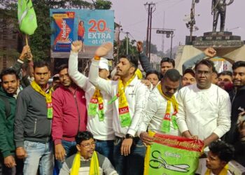 JLKM सुप्रीमो जयराम महतो की जीत से पार्टी में उत्साह,मनाया जश्न