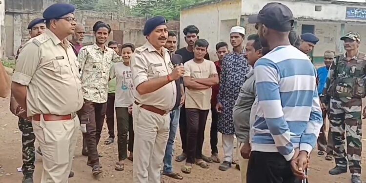 चुनाव को प्रभावित करने की सूचना पर होगी कड़ी कार्रवाई: सीटी एसपी धनबाद