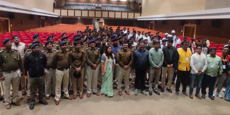 सडक सुरक्षा जागरूकता सेमिनार का आयोजन
