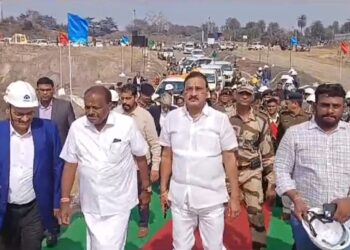 केंद्रीय भारी उद्योग व इस्पात मंत्री व राज्य मंत्री पहुंचे धनबाद, सेल के कोलियरियों का किया निरीक्षण