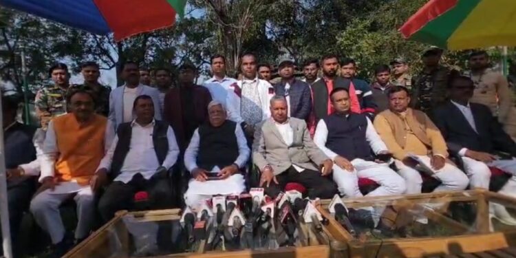 धनबाद रेल मंडल संसदीय समिति की बैठक, 3 सांसद और 11 सांसद प्रतिनिधि हुए शामिल