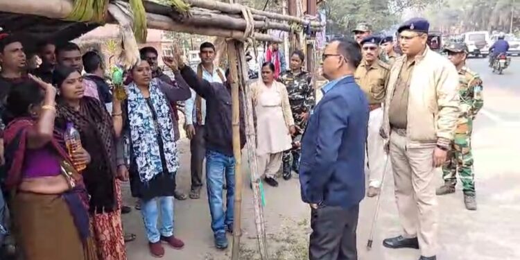 झमाड़ा आश्रितों ने किया आत्मदाह का प्रयास, मांगों को लेकर 1072 दिनों से बैठे है धरना पर