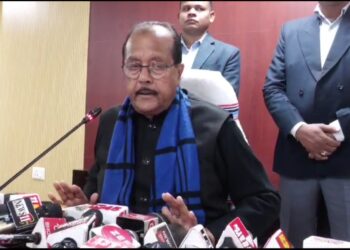 वित्त मंत्री राधाकृष्ण किशोर पहुंचे धनबाद, राजस्व संग्रह का किया समीक्षा,कहा मईयां सम्मान योजना नहीं होगा बंद