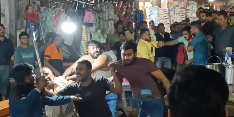 रामेश्वर चाट दुकान मे जमकर मारपीट, चार घायल, एक गंभीर