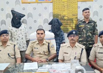 बलियापुर पुलिस की बड़ी सफलता, दो शातिर चोर गिरफ्तार, छह चोरी कांडों का खुलासा, सीटी एसपी ने किया प्रेस कांफ्रेंस
