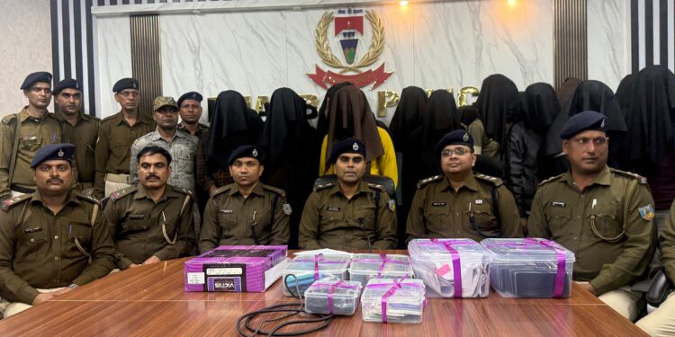 पश्चिम बंगाल आरक्षी भर्ती परीक्षा के फर्जीवाड़े का खुलासा, झरिया से 17 लोगों की हुई गिरफ्तारी