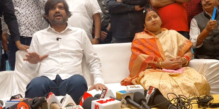 झरिया के पूर्व विधायक संजीव सिंह ने व्यक्त की अपनी पीड़ा, कहा- भाई की हत्या में मेरा नाम आना जीवन का सबसे बड़ा दु:ख